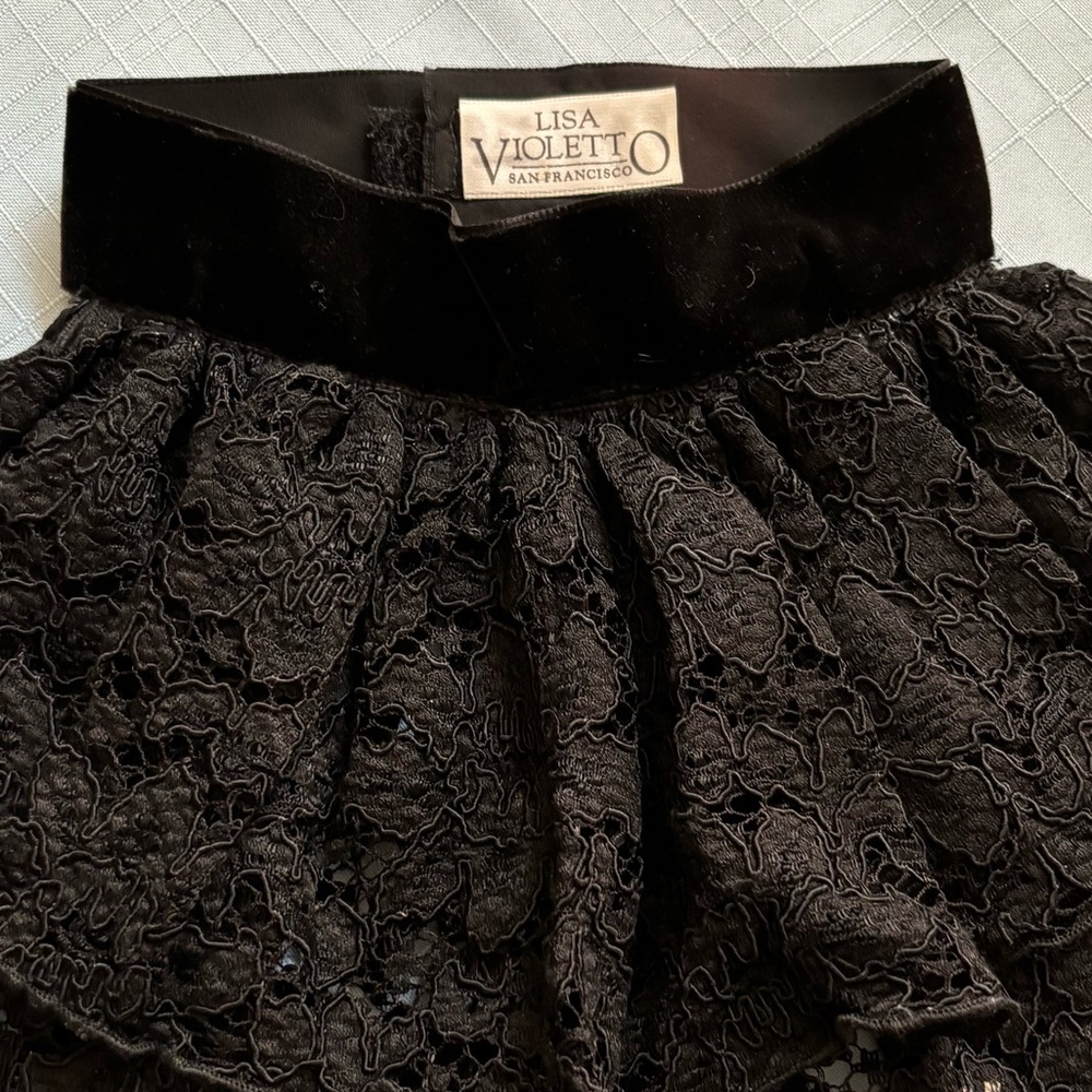 LiSA VIOLETTO Black Velvet & Lace Neckpiece